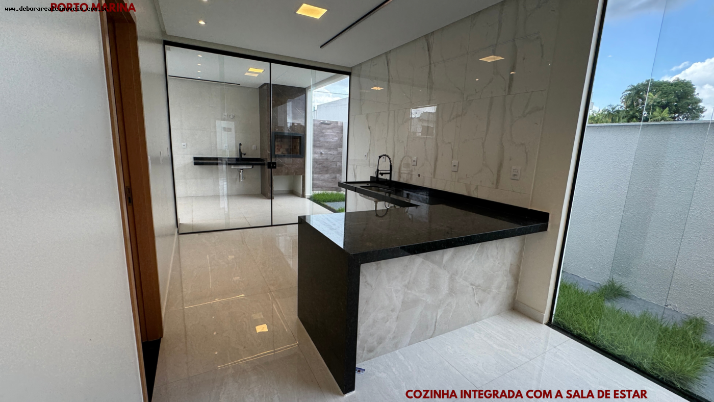 Casa à venda com 3 quartos, 148m² - Foto 4